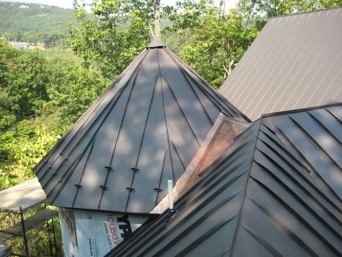 Professional Shingle Replacement & Repair by Craftsman Roofing in Fairfield